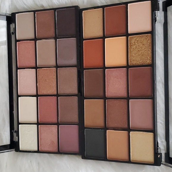 Makeup Revolution Eyeshadow Palettes - Picture 2 of 3